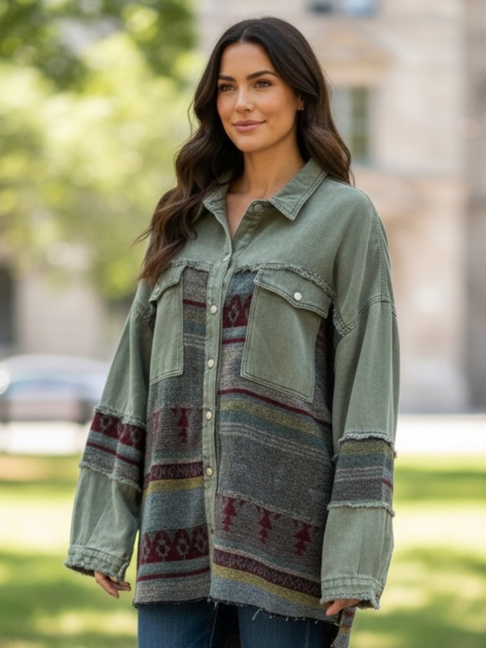 POL New Without Tags
Green and Multicolor Patterned Button-Up Shirt